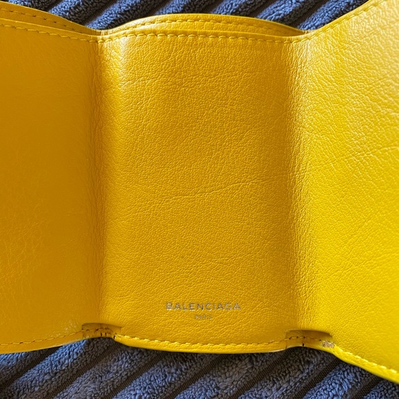 Authentic Balenciaga yellow Papier mini Leather wallet - Picture 3 of 9